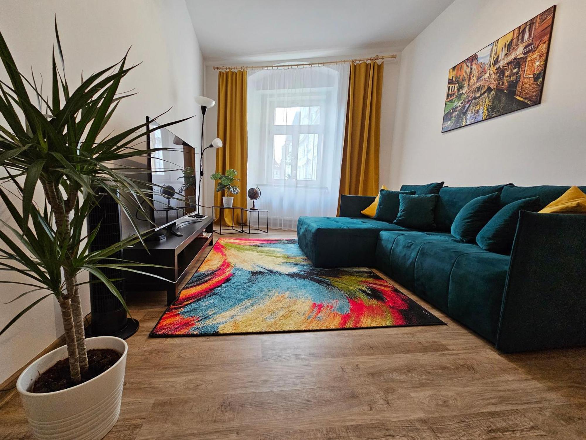 Stylovy V Srdci Hradce Kralove Apartment *